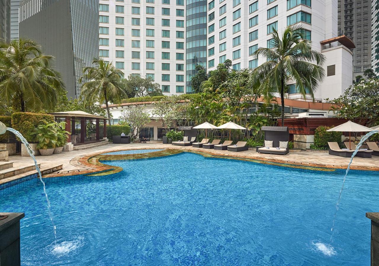 Ayana Midplaza Jakarta Hotel Exterior photo