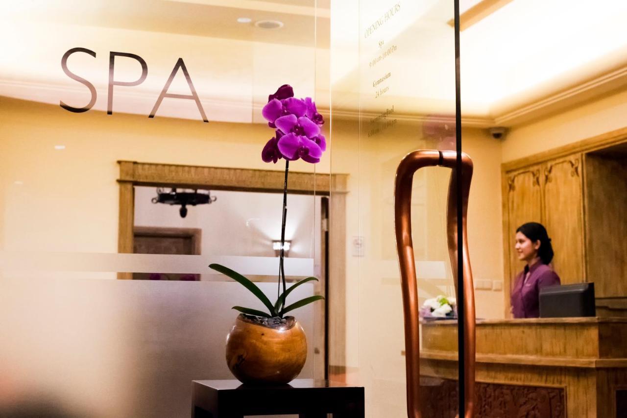 Ayana Midplaza Jakarta Exterior photo