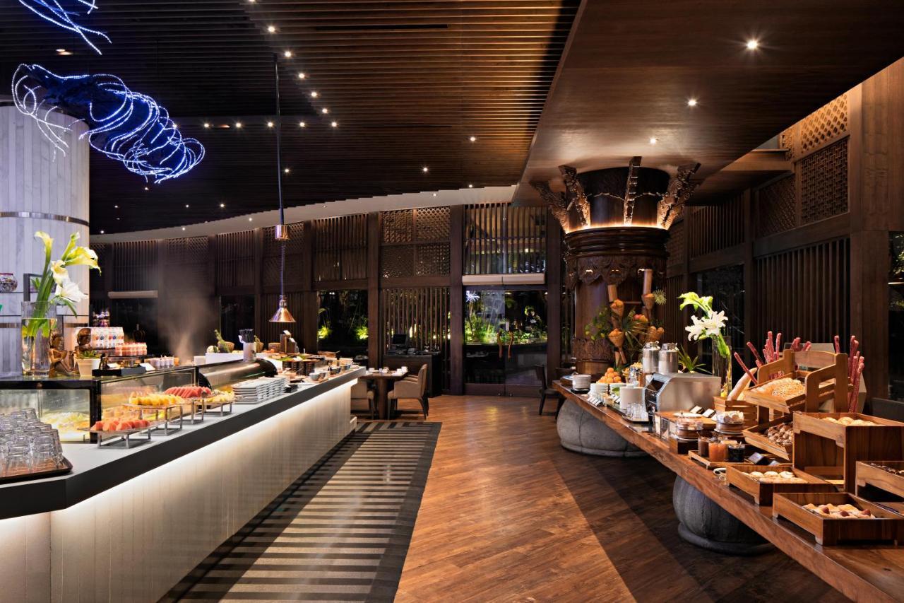 Ayana Midplaza Jakarta Exterior photo